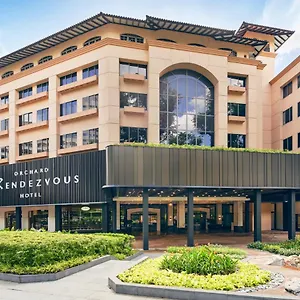 https://orchard-parade-hotel.singapore-best-hotels.net