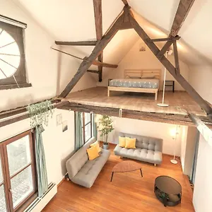 https://the-old-town-lodge-in-the-heart-of-antwerp.hotelsantwerp.net