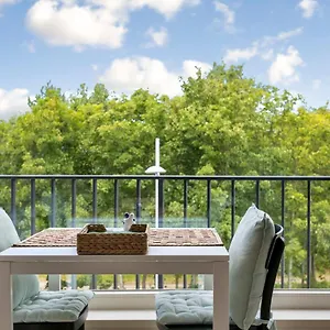 https://beautiful-studio-with-park-and-beach.ostend-hotel.net
